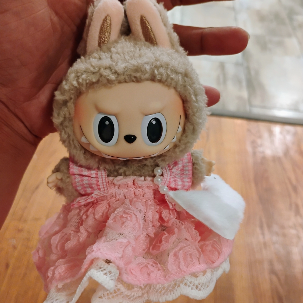 Adorable Pink Dress And White Purse For Labubus ( Doll Is Not Included)